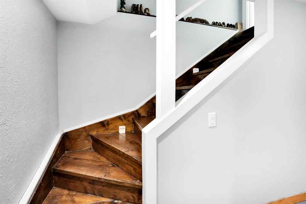 MLS® A2249845 - 8-1415 sec 582 Highway  in NONE Didsbury, Commercial