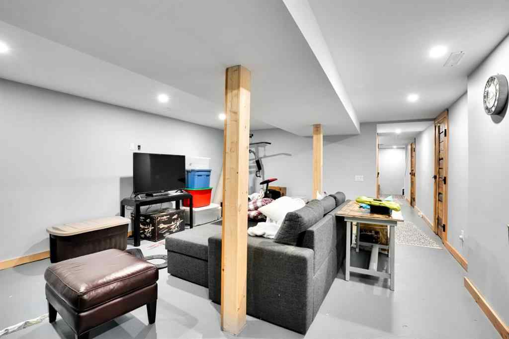 MLS® A2249845 - 8-1415 sec 582 Highway  in NONE Didsbury, Commercial