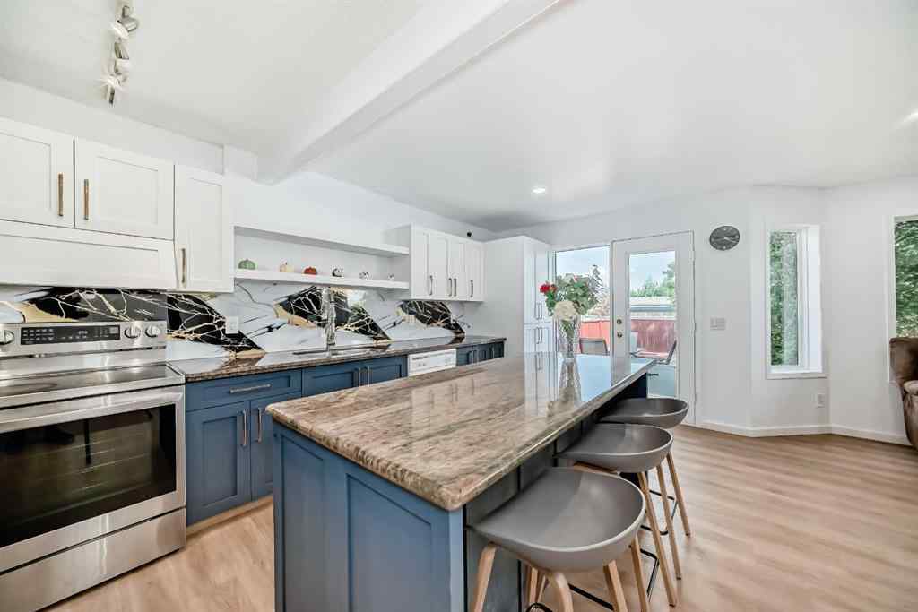 MLS® A2249850 - 262 Covewood Park NE in Coventry Hills Calgary, Residential