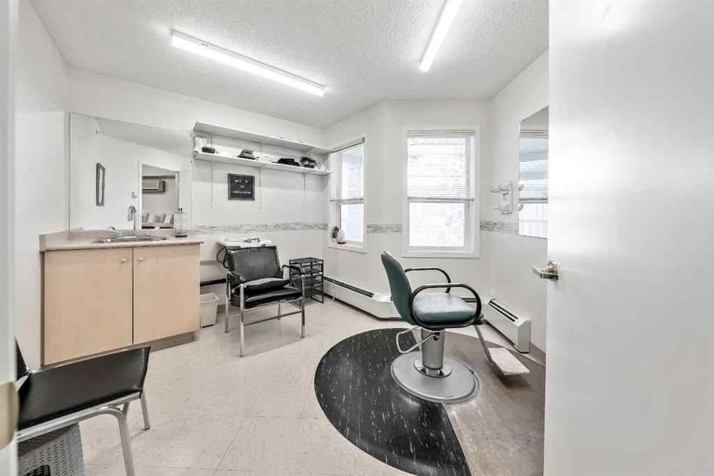 MLS® A2249851 - Unit #3303 6818 Pinecliff Grove NE in Pineridge Calgary, Residential