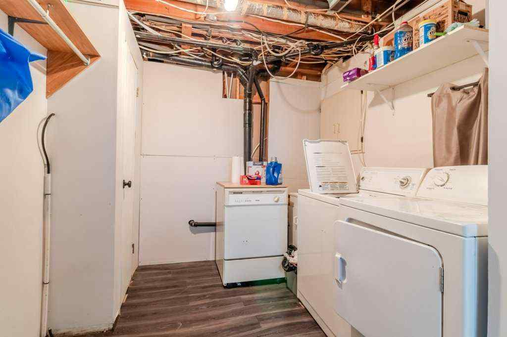 MLS® A2249853 - 49 Sylvan Drive  in Lakeview Heights Sylvan Lake, Residential