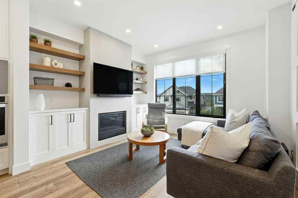 MLS® A2249856 - 140 Discovery Drive SW in Discovery Ridge Calgary, Residential