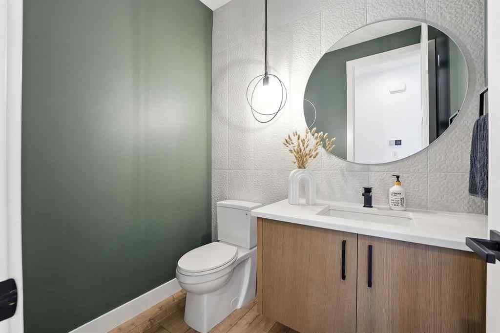 MLS® A2249856 - 140 Discovery Drive SW in Discovery Ridge Calgary, Residential