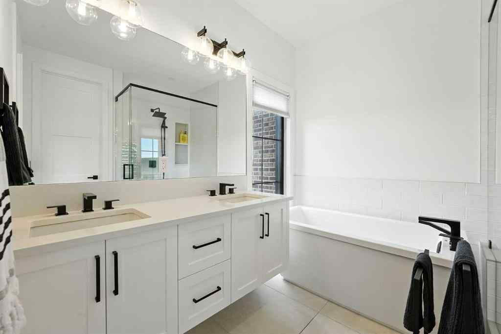 MLS® A2249856 - 140 Discovery Drive SW in Discovery Ridge Calgary, Residential