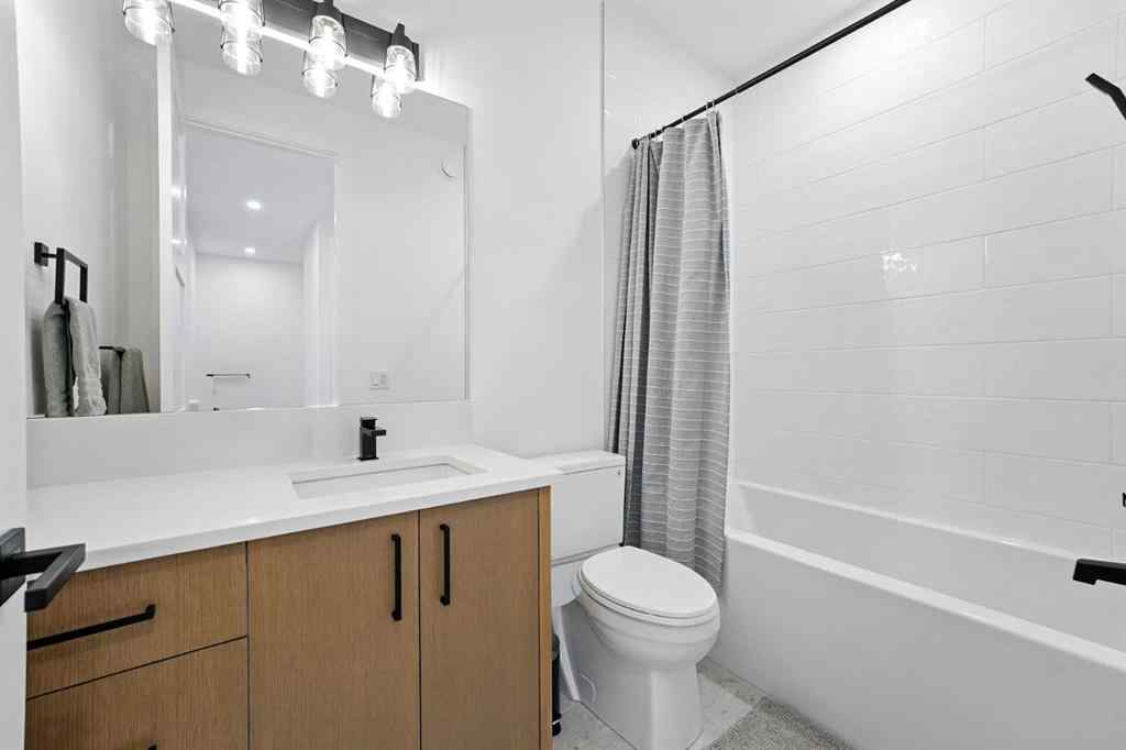 MLS® A2249856 - 140 Discovery Drive SW in Discovery Ridge Calgary, Residential