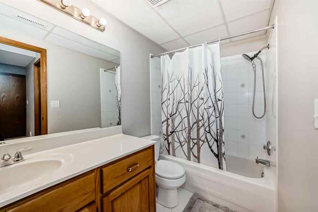 MLS® A2249861 - 5114 57 Ave   in Central Ponoka Ponoka, Residential