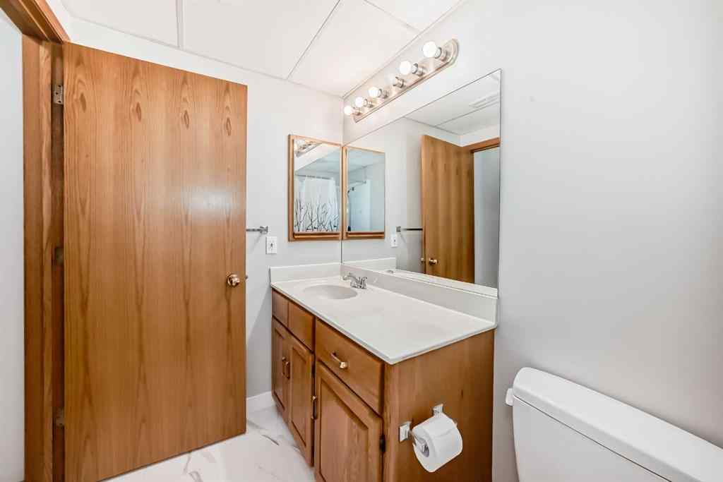 MLS® A2249861 - 5114 57 Ave   in Central Ponoka Ponoka, Residential
