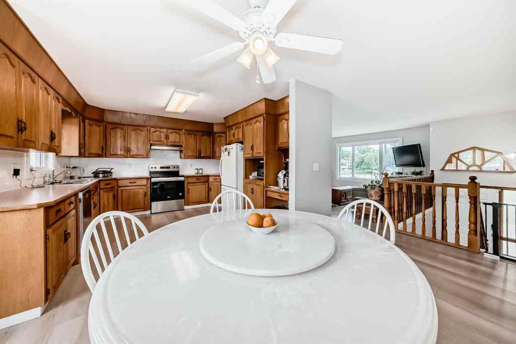 MLS® A2249861 - 5114 57 Ave   in Central Ponoka Ponoka, Residential