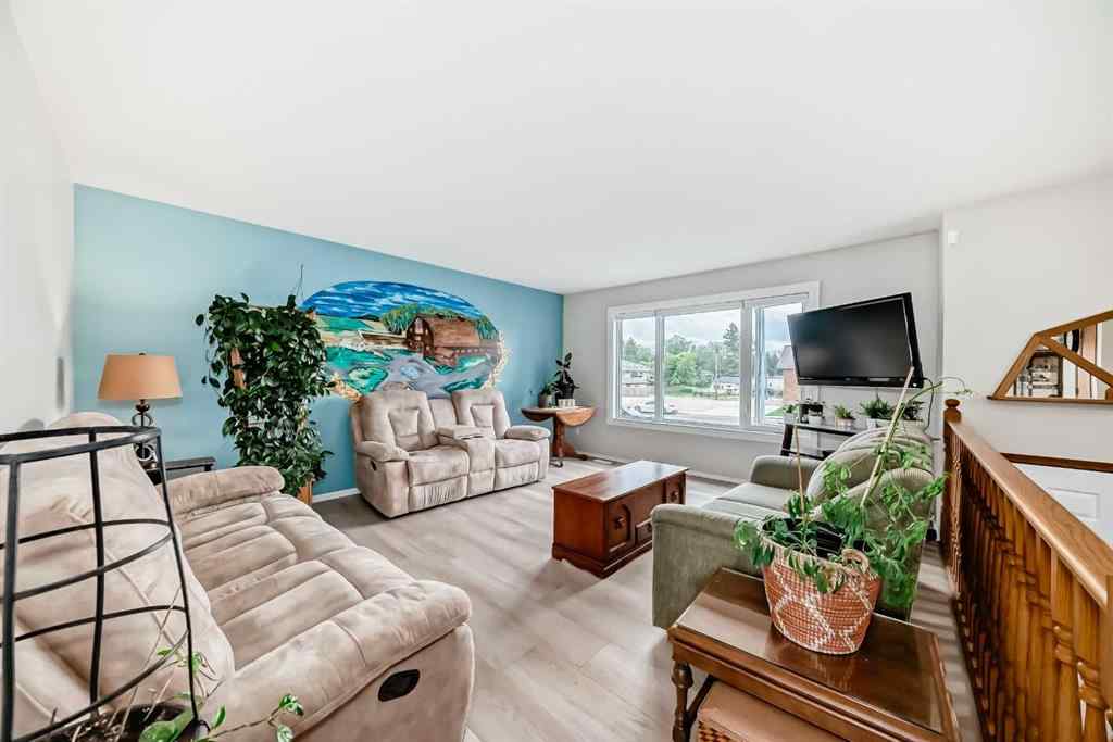 MLS® A2249861 - 5114 57 Ave   in Central Ponoka Ponoka, Residential