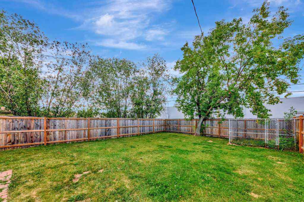 MLS® A2249867 - 5727 45 Street  in West Lloydminster Lloydminster, Residential