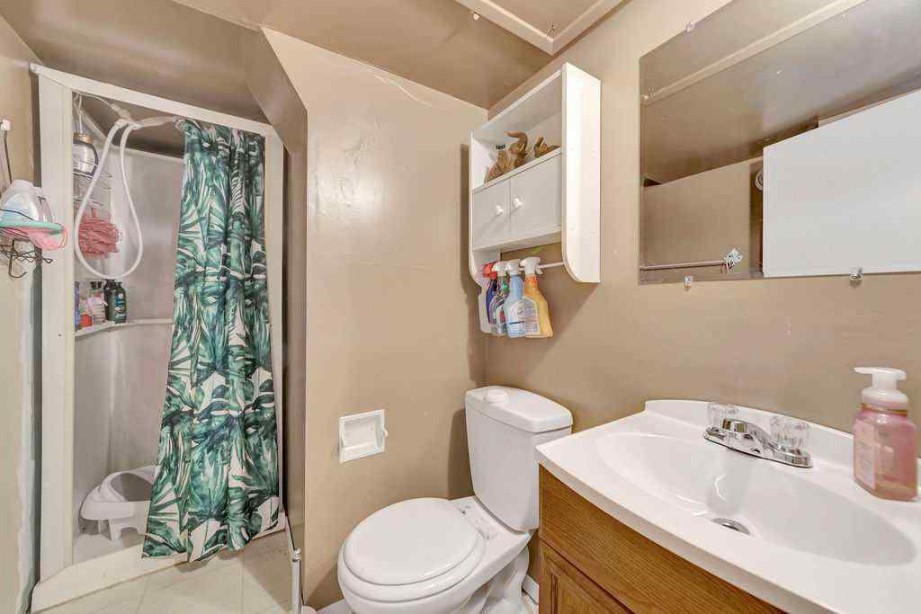 MLS® A2249867 - 5727 45 Street  in West Lloydminster Lloydminster, Residential