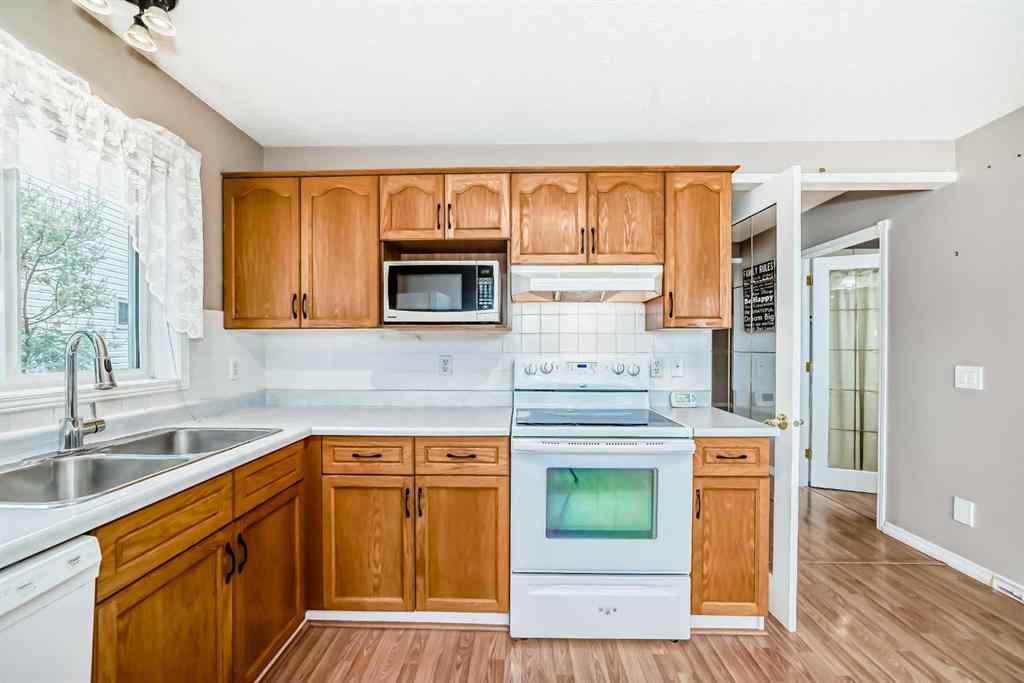 MLS® A2249872 - 46 Coverdale Way NE in Coventry Hills Calgary, Residential