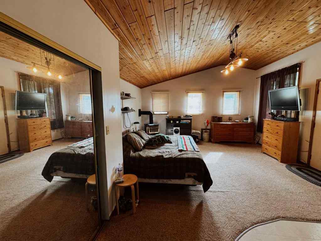 MLS® A2249880 - 34212 Range Road 53   in NONE Rural Mountain View County, Agri-Business