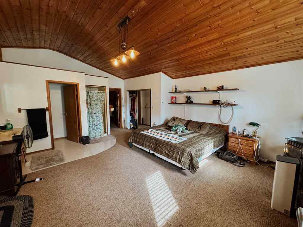 MLS® A2249880 - 34212 Range Road 53   in NONE Rural Mountain View County, Agri-Business