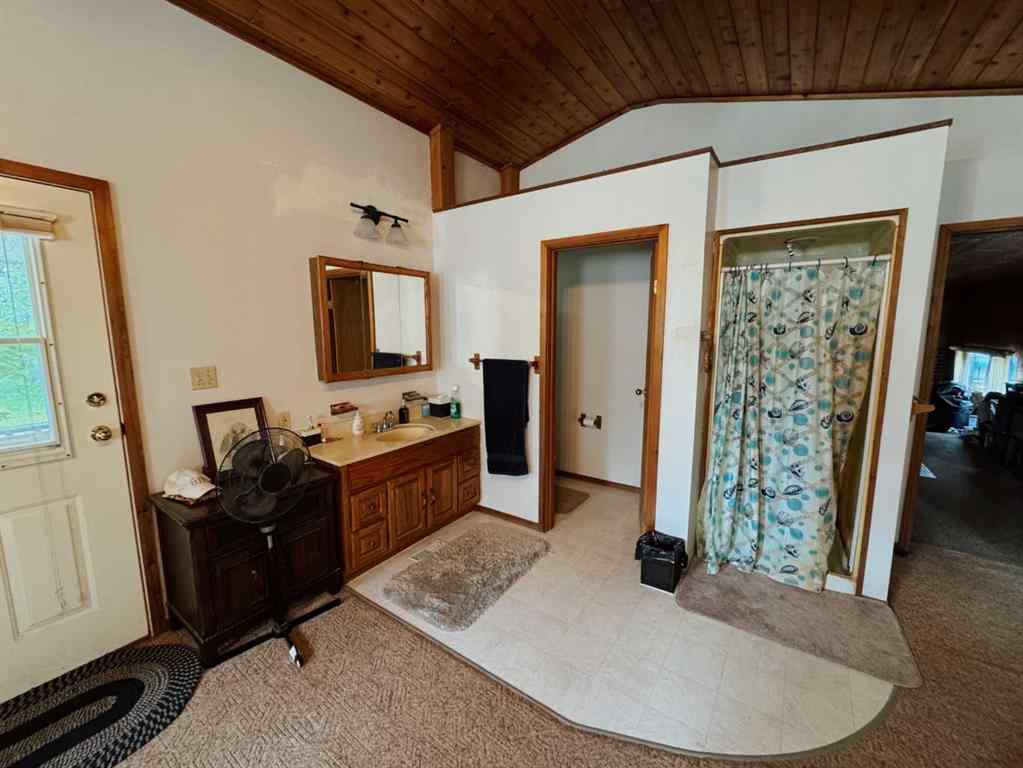 MLS® A2249880 - 34212 Range Road 53   in NONE Rural Mountain View County, Agri-Business