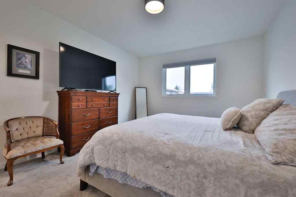 MLS® A2249881 - 246 4A Street  in NONE Stirling, Residential