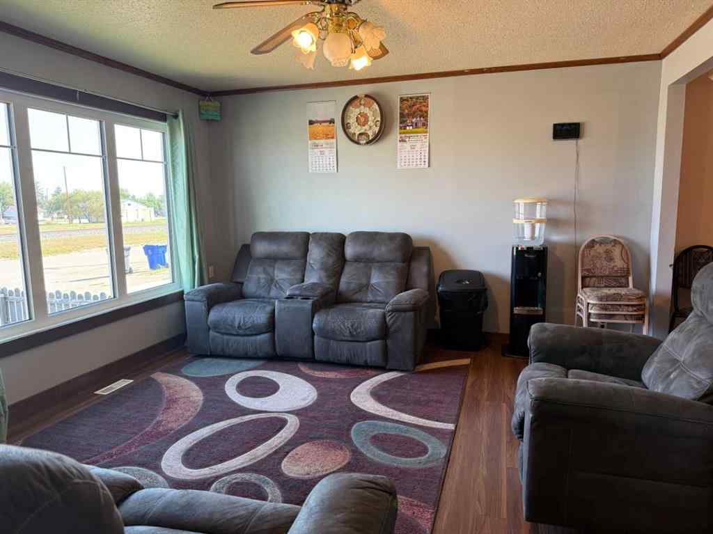 MLS® A2249882 - 113 South Railway Avenue E in NONE Bow Island, Residential