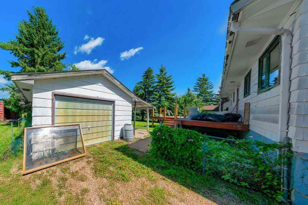 MLS® A2249884 - 208 Railway Avenue  in NONE Veteran, Residential