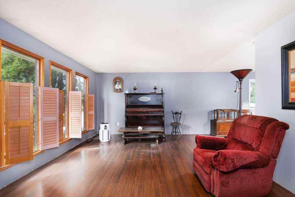 MLS® A2249884 - 208 Railway Avenue  in NONE Veteran, Residential