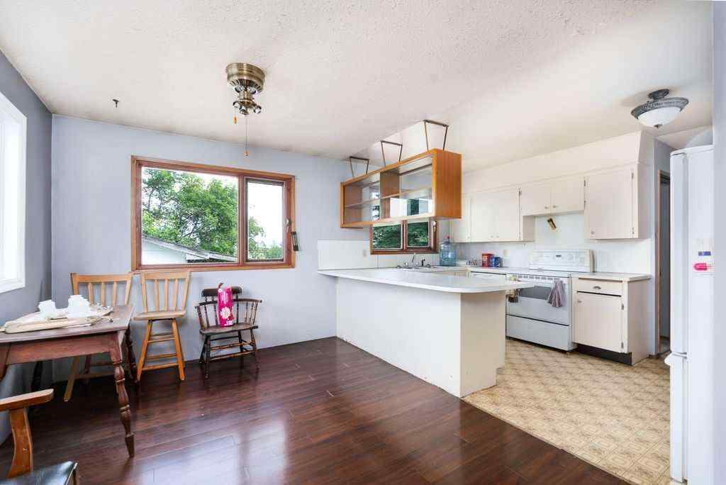MLS® A2249884 - 208 Railway Avenue  in NONE Veteran, Residential