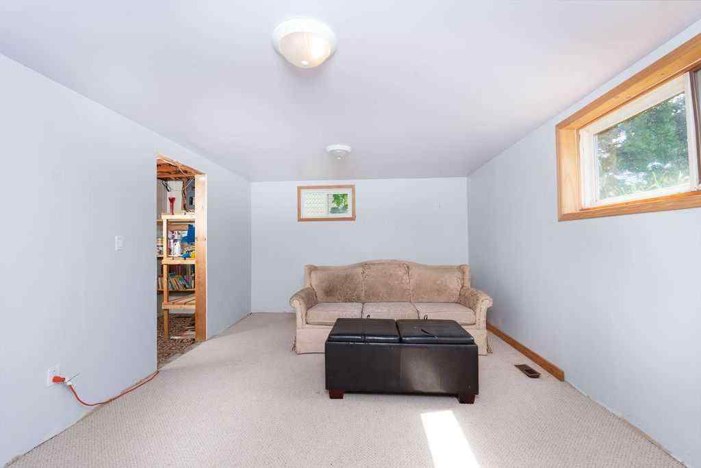MLS® A2249884 - 208 Railway Avenue  in NONE Veteran, Residential