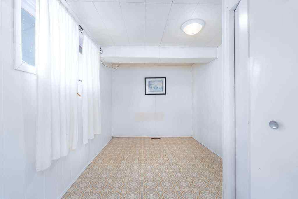MLS® A2249884 - 208 Railway Avenue  in NONE Veteran, Residential
