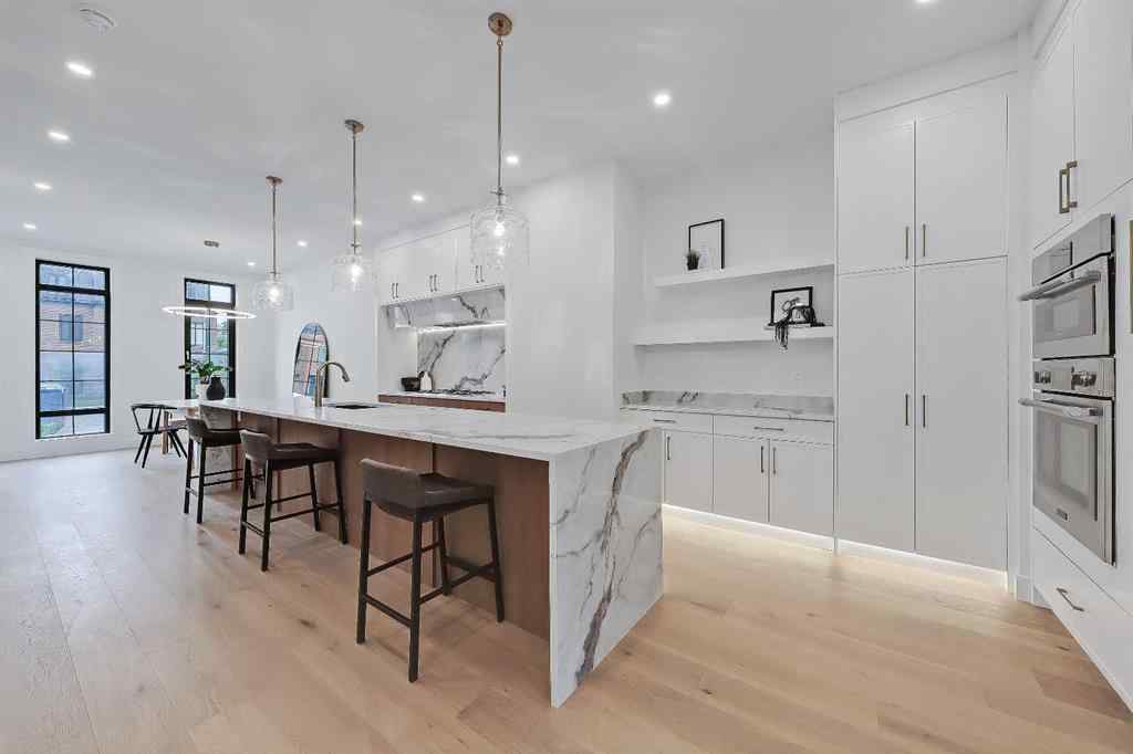 MLS® A2249885 - 2718 5 Avenue NW in West Hillhurst Calgary, Residential