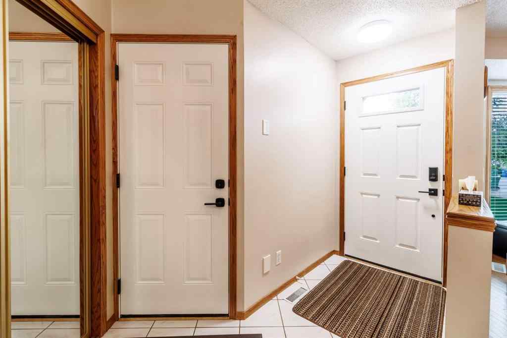 MLS® A2249887 - 20 Macewan Ridge Gate NW in MacEwan Glen Calgary, Residential
