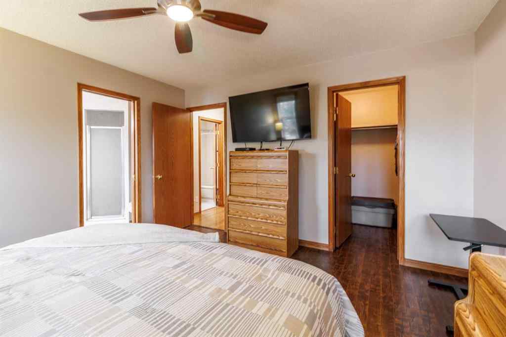 MLS® A2249887 - 20 Macewan Ridge Gate NW in MacEwan Glen Calgary, Residential