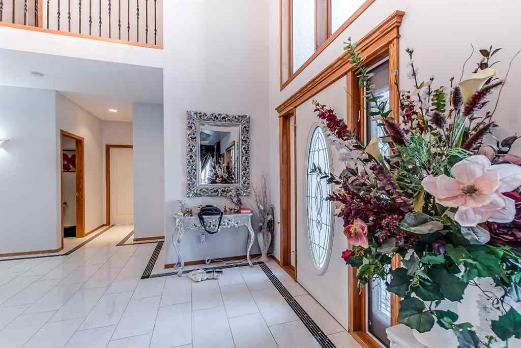 MLS® A2249889 - 23 Chinook Place SW in SW Hill Medicine Hat, Residential