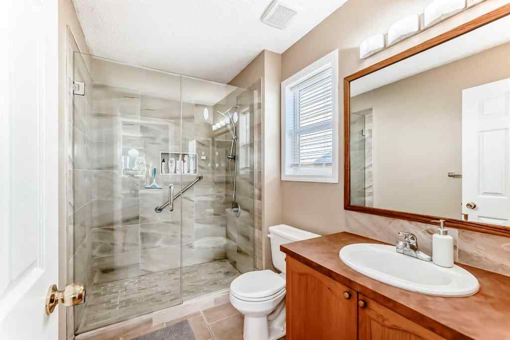 MLS® A2249897 - 26 Royal Elm Drive NW in Royal Oak Calgary, Residential