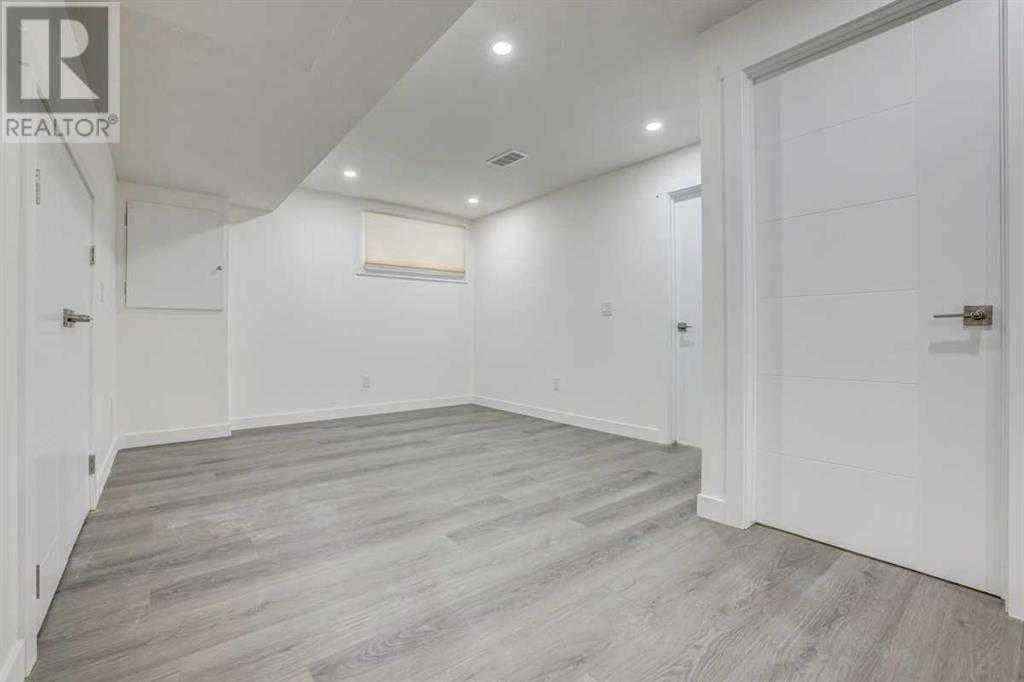 MLS® A2249897 - 26 Royal Elm Drive NW in Royal Oak Calgary, Residential