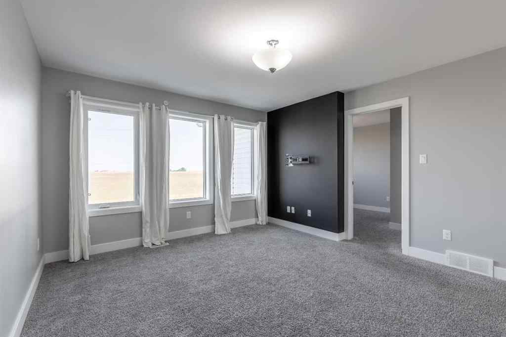 MLS® A2249903 - 263 Northlander Bend W in Garry Station Lethbridge, Residential