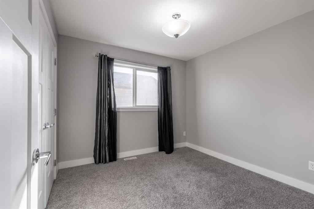 MLS® A2249903 - 263 Northlander Bend W in Garry Station Lethbridge, Residential