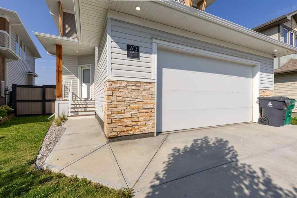 MLS® A2249903 - 263 Northlander Bend W in Garry Station Lethbridge, Residential