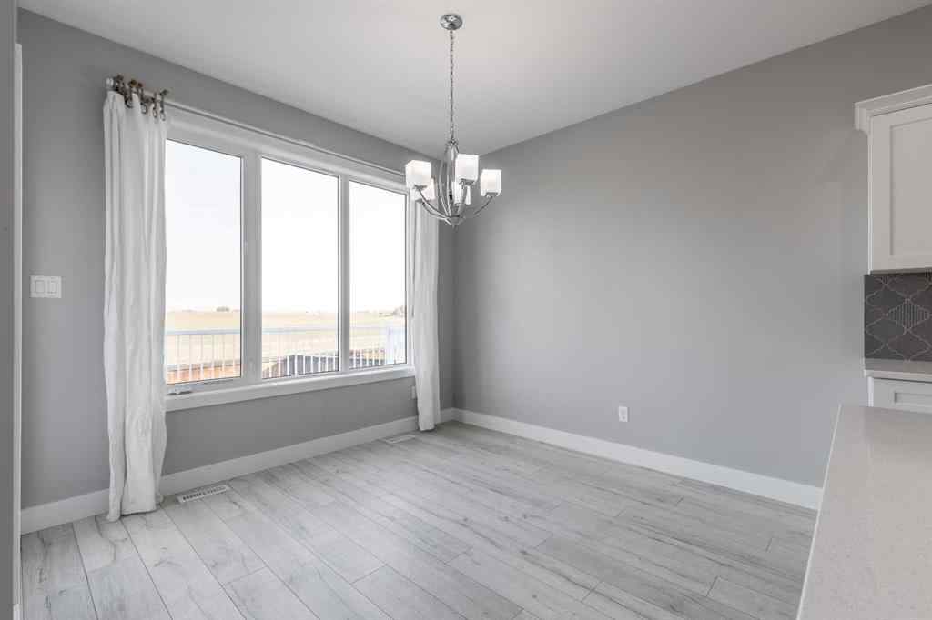 MLS® A2249903 - 263 Northlander Bend W in Garry Station Lethbridge, Residential