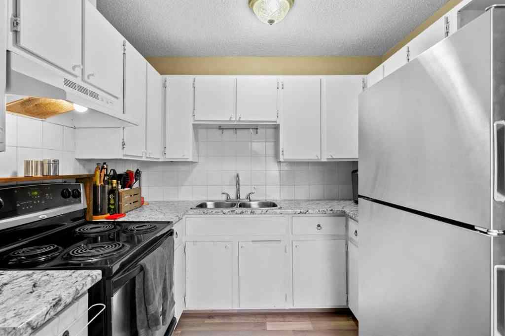 MLS® A2249909 - Unit #3 100 Pennsylvania Road SE in Penbrooke Meadows Calgary, Residential