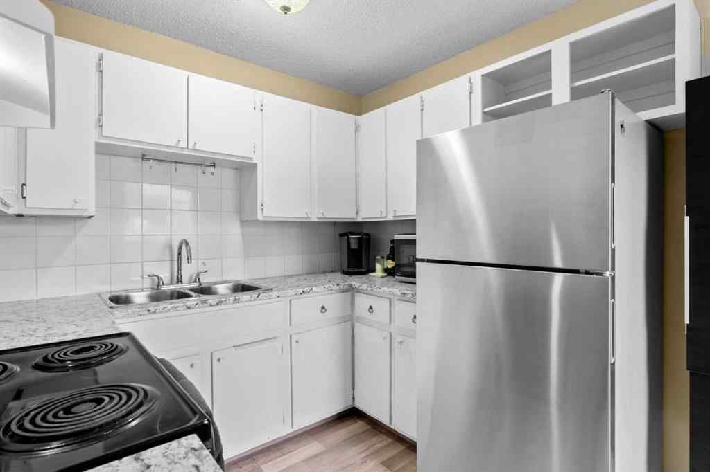 MLS® A2249909 - Unit #3 100 Pennsylvania Road SE in Penbrooke Meadows Calgary, Residential