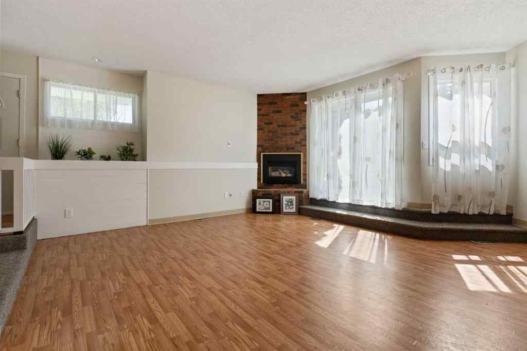 MLS® A2249924 - Unit #2 108 Mount Pleasant Drive  in Mount Pleasant Camrose, Residential