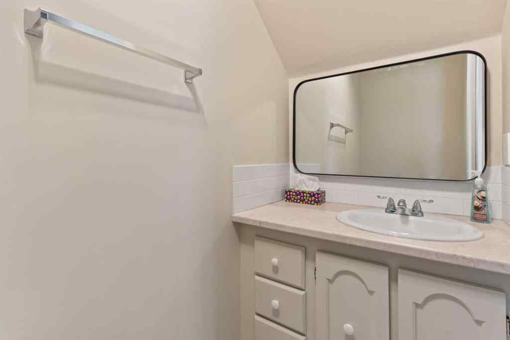 MLS® A2249924 - Unit #2 108 Mount Pleasant Drive  in Mount Pleasant Camrose, Residential