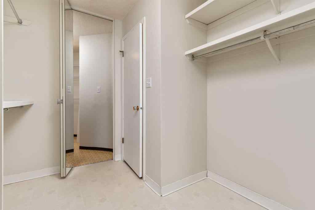 MLS® A2249924 - Unit #2 108 Mount Pleasant Drive  in Mount Pleasant Camrose, Residential