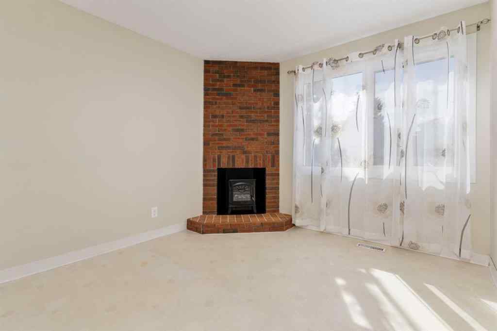 MLS® A2249924 - Unit #2 108 Mount Pleasant Drive  in Mount Pleasant Camrose, Residential