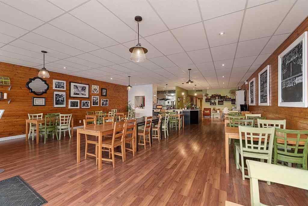 MLS® A2249925 - 4809 and 4811 49 Avenue  in Central Business District Lloydminster, Commercial