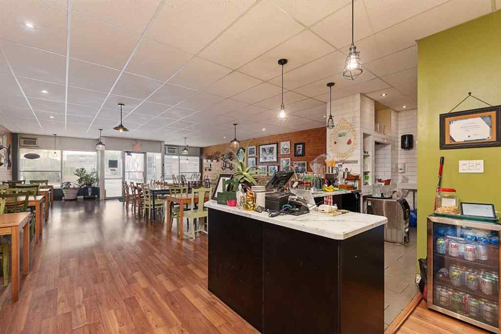 MLS® A2249925 - 4809 and 4811 49 Avenue  in Central Business District Lloydminster, Commercial