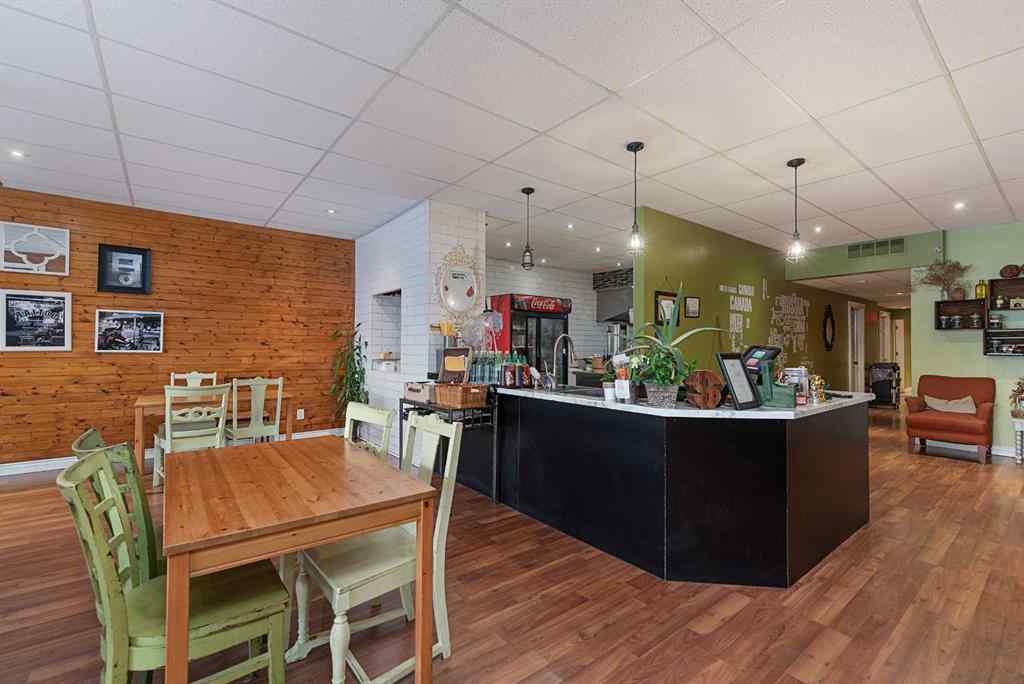 MLS® A2249925 - 4809 and 4811 49 Avenue  in Central Business District Lloydminster, Commercial