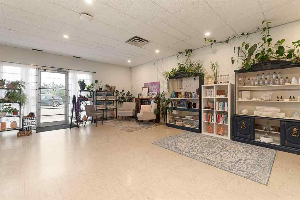 MLS® A2249925 - 4809 and 4811 49 Avenue  in Central Business District Lloydminster, Commercial