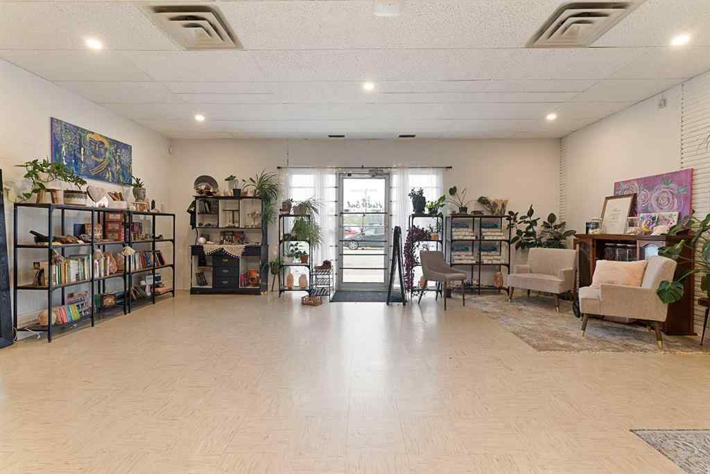 MLS® A2249925 - 4809 and 4811 49 Avenue  in Central Business District Lloydminster, Commercial