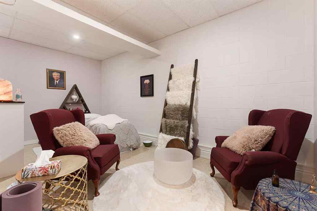 MLS® A2249925 - 4809 and 4811 49 Avenue  in Central Business District Lloydminster, Commercial