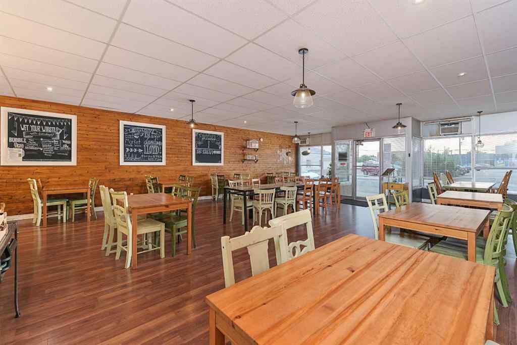 MLS® A2249925 - 4809 and 4811 49 Avenue  in Central Business District Lloydminster, Commercial