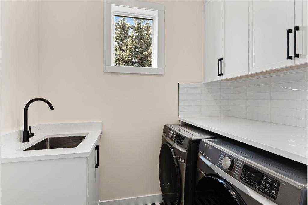 MLS® A2249932 - 726 25 Avenue NW in Mount Pleasant Calgary, Residential